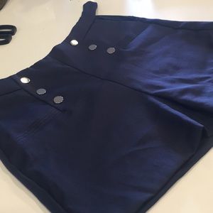 High-waisted Navy Shorts